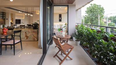 Balcony Image of 2930 Sq.ft 4 BHK Apartment / Flat for sale in Eminence 96, Thaltej Ahmedabad for Rs. 27500000