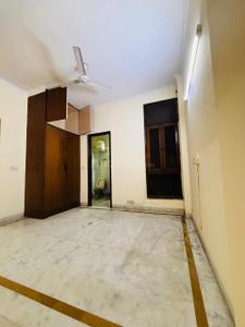 Bedroom Image of 3000 Sq.ft 3 BHK Builder Floor for rent in Greater Kailash New Delhi for Rs. 110000