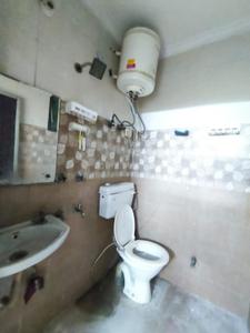 Image of 2000 Sq.ft 2 BHK Apartment / Flat for rent in Sultanpur, New Delhi for Rs. 20000