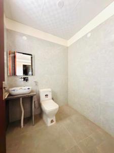 Image of 1200 Sq.ft 1 BHK Apartment / Flat for rent in Sector 52, Gurgaon for Rs. 28000