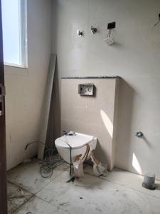 Common Bathroom Image of 800 Sq.ft 2 BHK Apartment / Flat for sale in Chhattarpur New Delhi for Rs. 6520000