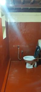 Bathroom Image of 900 Sq.ft 2 BHK Villa for rent in Thrippunithura Kochi for Rs. 12000