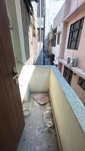 Balcony Image of 800 Sq.ft 2 BHK Builder Floor for sale in Paschim Vihar New Delhi for Rs. 13500000