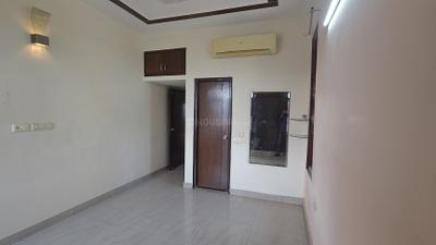 Bedroom Image of 1650 Sq.ft 3 BHK Apartment / Flat for rent in CGHS Gurugram Apartment, Sector 56 Gurgaon for Rs. 50000