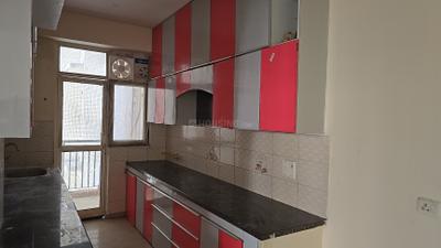 Kitchen Image of 1785 Sq.ft 3 BHK Apartment / Flat for rent in Kingswood Court, Crossings Republik Ghaziabad for Rs. 25000