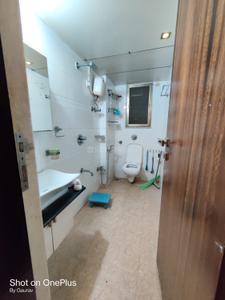 Bathroom Image of 1100 Sq.ft 3 BHK Apartment / Flat for sale in DV Fressia II, Dahisar West Mumbai for Rs. 25000000