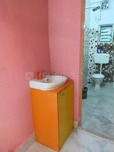 Image of 750 Sq.ft 2 BHK Builder Floor for rent in Paschim Barisha, Kolkata for Rs. 12000