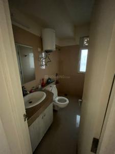 Bathroom Image of 1000 Sq.ft 2 BHK Apartment / Flat for sale in Emaar Emerald Estate, Sector 65 Gurgaon for Rs. 20500000
