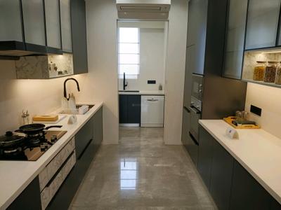 Kitchen Image of 1300 Sq.ft 3 BHK Apartment / Flat for rent in Dadar East Mumbai for Rs. 150000