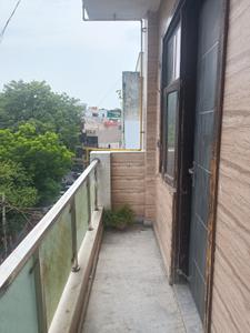 Balcony Image of 600 Sq.ft 1 BHK Builder Floor for rent in Subhash Nagar New Delhi for Rs. 19000