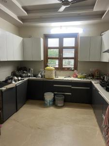 Kitchen Image of 1900 Sq.ft 5 BHK Apartment / Flat for sale in Rajendra Nagar Ghaziabad for Rs. 21000000