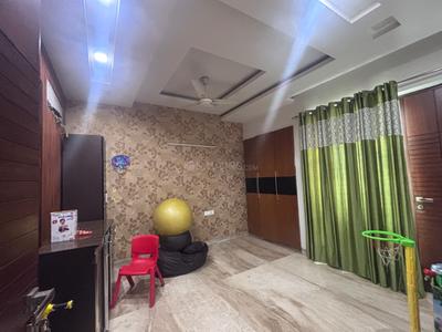 Bedroom Image of 3500 Sq.ft 3 BHK Builder Floor for rent in Sector 17 Faridabad for Rs. 45000