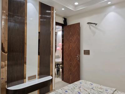 Bedroom Image of 1350 Sq.ft 4 BHK Apartment / Flat for sale in Saarthi Estonia Homes, Uttam Nagar New Delhi for Rs. 12000000