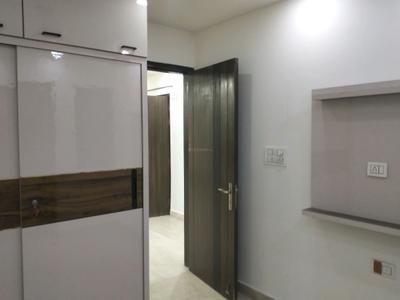 Bedroom Image of 900 Sq.ft 3 BHK Builder Floor for sale in Vikaspuri New Delhi for Rs. 16000000