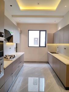 Kitchen Image of 2250 Sq.ft 3 BHK Builder Floor for sale in Sun City, Sector 54 Gurgaon for Rs. 40000000