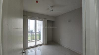 Bedroom Image of 1404 Sq.ft 3 BHK Apartment / Flat for sale in Eldeco Live By The Greens Phase 1, Sector 150 Noida for Rs. 16000000