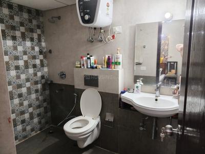 Bathroom Image of 674 Sq.ft 1 BHK Apartment / Flat for rent in CGEWHO Kendriya Vihar, Phi II Greater Noida for Rs. 14000
