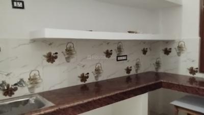 Kitchen Image of 1500 Sq.ft 2 BHK Builder Floor for rent in Jankipuram Extension Lucknow for Rs. 10000
