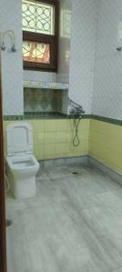 Image of 2000 Sq.ft 3 BHK Builder Floor for rent in Sector 41, Noida for Rs. 37000