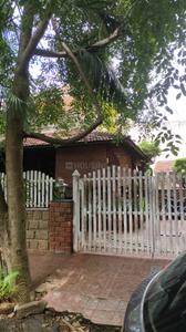 Image of 2500 Sq.ft 3 BHK Independent House for sale in Kalena Agrahara, Bengaluru for Rs. 85000000