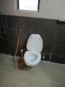 Common Bathroom Image of 862 Sq.ft 2 BHK Apartment / Flat for sale in Spenta Alta Vista, Chembur Mumbai for Rs. 16500000