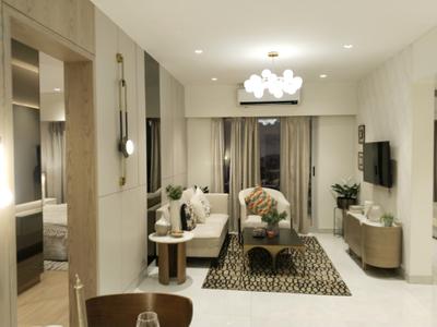 Living Room Image of 2900 Sq.ft 4 BHK Apartment / Flat for sale in Rustomjee Seasons, Bandra East Mumbai for Rs. 170000000