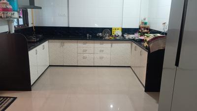 Kitchen Image of 2400 Sq.ft 3 BHK Apartment / Flat for sale in New Alkapuri Vadodara for Rs. 7000000
