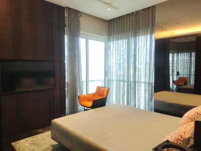 Bedroom Image of 2800 Sq.ft 4 BHK Apartment / Flat for sale in Versova Sea Green Apartment, Andheri West Mumbai for Rs. 120000000
