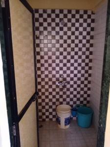 Bathroom Image of 550 Sq.ft 1 RK Apartment / Flat for sale in Qualcon Greenwood Estate Phase 2, Hedutane Navi Mumbai for Rs. 2500000