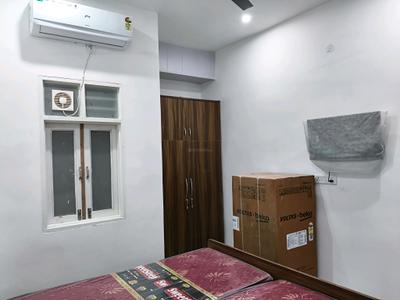 Bedroom Image of 400 Sq.ft 1 RK Builder Floor for rent in Sector 46 Gurgaon for Rs. 18000
