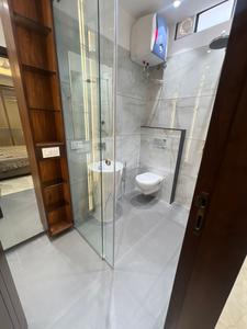 Bathroom Image of 4000 Sq.ft 4 BHK Independent House for sale in Nirvana Landmark, Jakhya Indore for Rs. 32500000