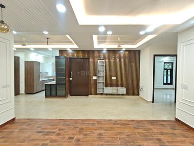 Living Room Image of 2200 Sq.ft 4 BHK Builder Floor for sale in Vasant Kunj New Delhi for Rs. 27500000