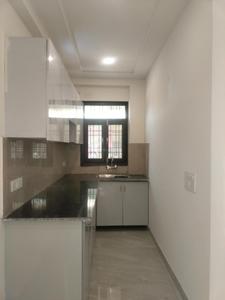 Kitchen Image of 950 Sq.ft 2 BHK Apartment / Flat for sale in Krishna Vatika, Crossings Republik Ghaziabad for Rs. 3450000