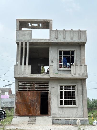 300 meter to wood apartment naubasta Main Image 1