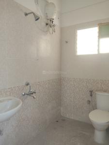 Bathroom Image of 971 Sq.ft 2 BHK Apartment / Flat for sale in Peninsula Palmville, Sarjapur Bengaluru for Rs. 4800000