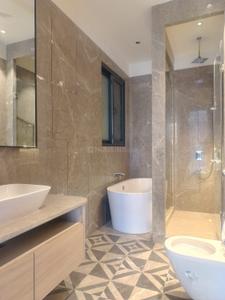 Image of 2835 Sq.ft 4 BHK Builder Floor for sale in Kailash Colony, New Delhi for Rs. 86500000