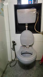 Bathroom Image of 250 Sq.ft 1 RK Apartment / Flat for rent in Andheri East Mumbai for Rs. 24000