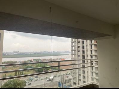 Balcony Image of 3208 Sq.ft 4 BHK Apartment / Flat for sale in Adajan Gam Surat for Rs. 25000000