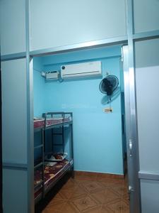 Bedroom Image of DK MENS PG in Ramapuram, Chennai
