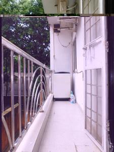 Balcony Image of 350 Sq.ft 1 BHK Apartment / Flat for rent in DDA Flats Sarita Vihar, Sarita Vihar New Delhi for Rs. 36000