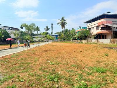 Image of 289 Sq.ft Residential Plot / Land for sale in Maradu, Kochi for Rs. 9800000