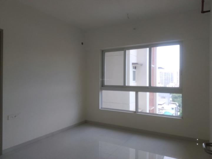 Wadhwa TW Gardens Main Image 1