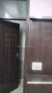 Bedroom Image of 900 Sq.ft 3 BHK Builder Floor for sale in Laxmi Nagar New Delhi for Rs. 5500000