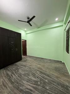 Bedroom Image of 1300 Sq.ft 2 BHK Builder Floor for rent in George Town Allahabad for Rs. 21000