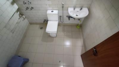 Bathroom Image of 1280 Sq.ft 2.5 BHK Apartment / Flat for sale in DDA SFS, Sarita Vihar New Delhi for Rs. 20100000