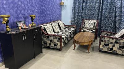Hall Image of 1500 Sq.ft 2.5 BHK Apartment / Flat for rent in RPS Savana, Sector 88 Faridabad for Rs. 29000