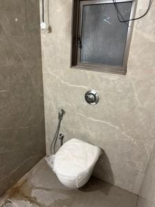 Bathroom Image of 850 Sq.ft 1 BHK Apartment / Flat for rent in HS Samarpan, Ghatkopar East Mumbai for Rs. 36500