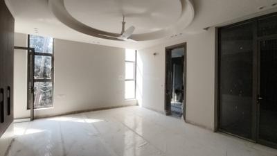Bedroom Image of 5200 Sq.ft 5 BHK Builder Floor for sale in Kaushambi Ghaziabad for Rs. 60000000