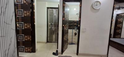 Bedroom Image of 900 Sq.ft 3 BHK Builder Floor for sale in Tri Nagar New Delhi for Rs. 11200000