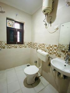 Bathroom Image of Balaji Homes in Sector 48, Gurgaon